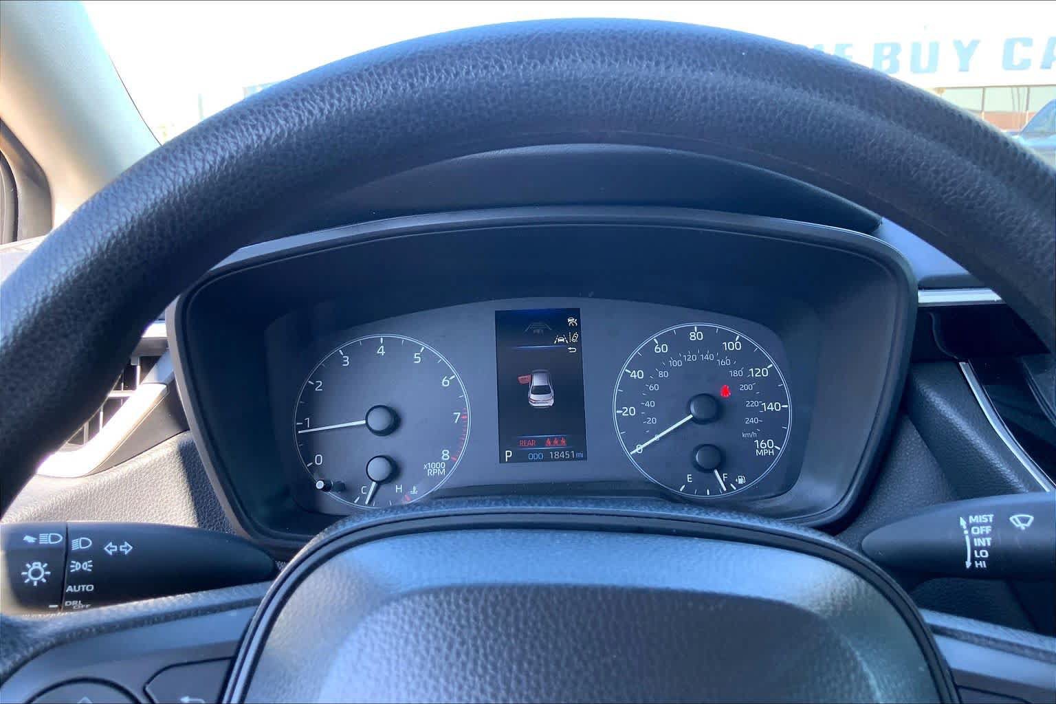 Used 2025 Toyota Corolla LE FWD image 26
