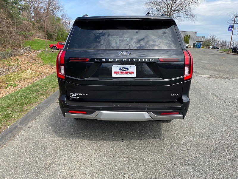 Certified 2025 Ford Expedition Max Platinum AWD/4WD image 8