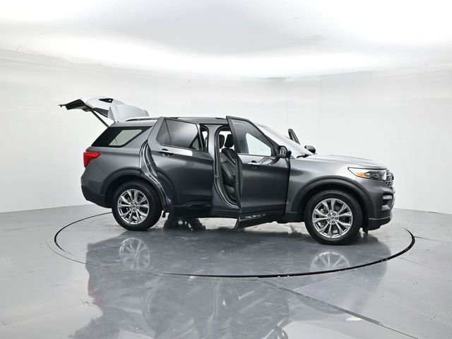 Certified 2024 Ford Explorer Limited image 57
