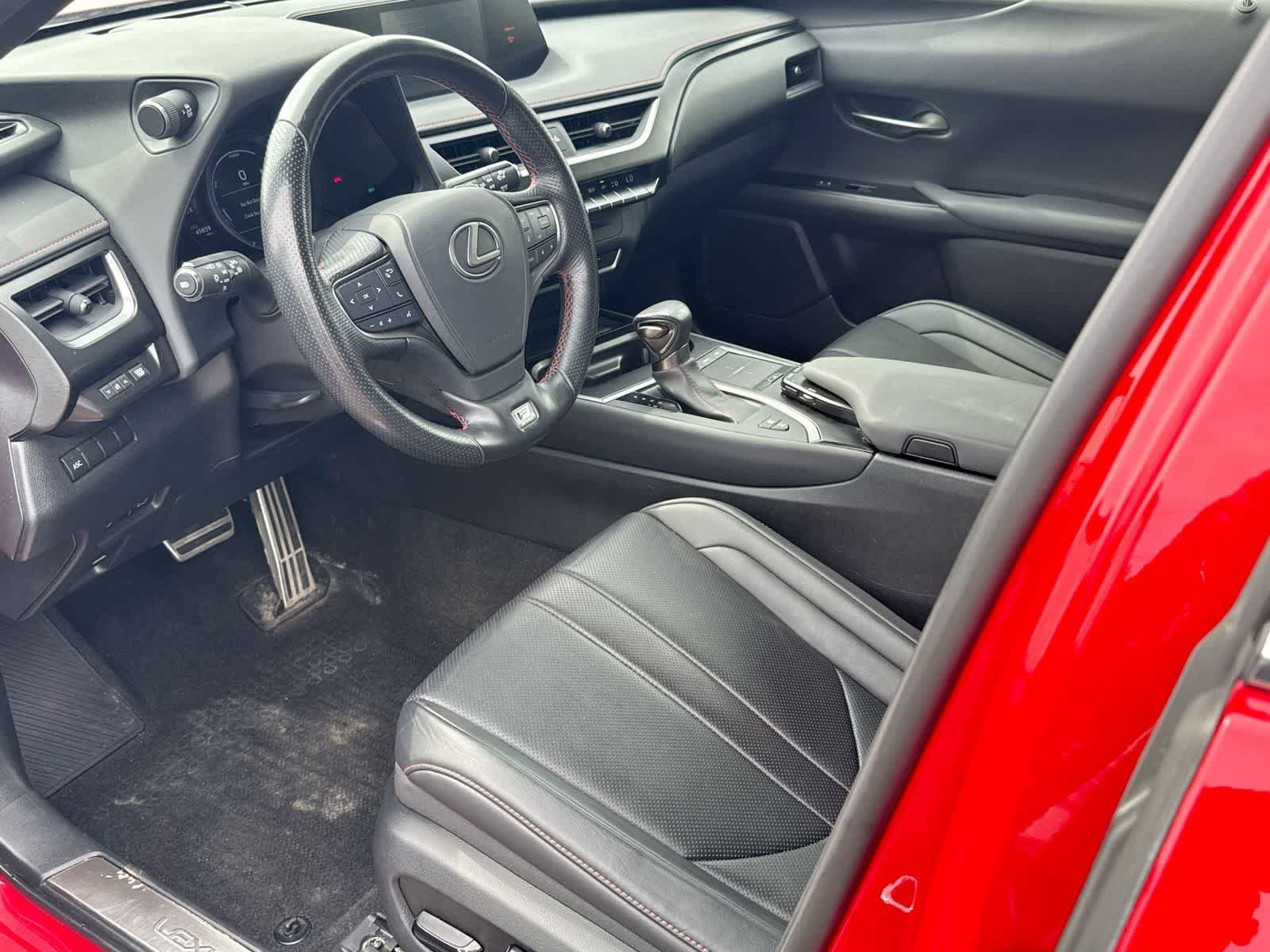 Used 2020 Lexus UX 250h F Sport w/ F Sport Premium Package AWD/4WD image 10