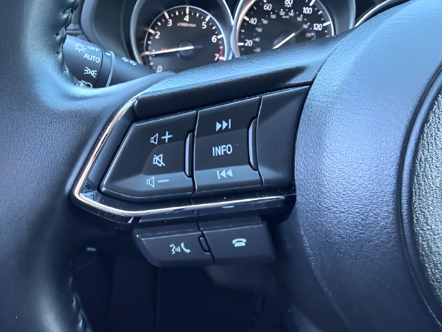 Used 2025 MAZDA CX-5 AWD 2.5 S w/ Preferred Package image 14