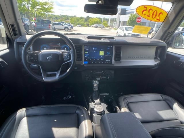 Certified 2025 Ford Bronco Outer Banks AWD/4WD image 17