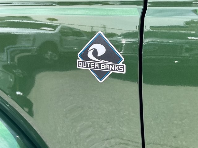 Certified 2025 Ford Bronco Outer Banks AWD/4WD image 21