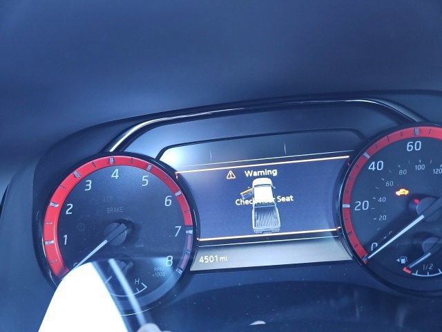 Used 2025 Nissan Frontier PRO-4X image 20