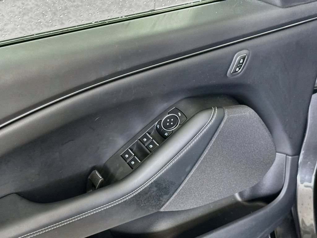 Certified 2023 Ford Mustang Mach-E Select AWD/4WD image 20