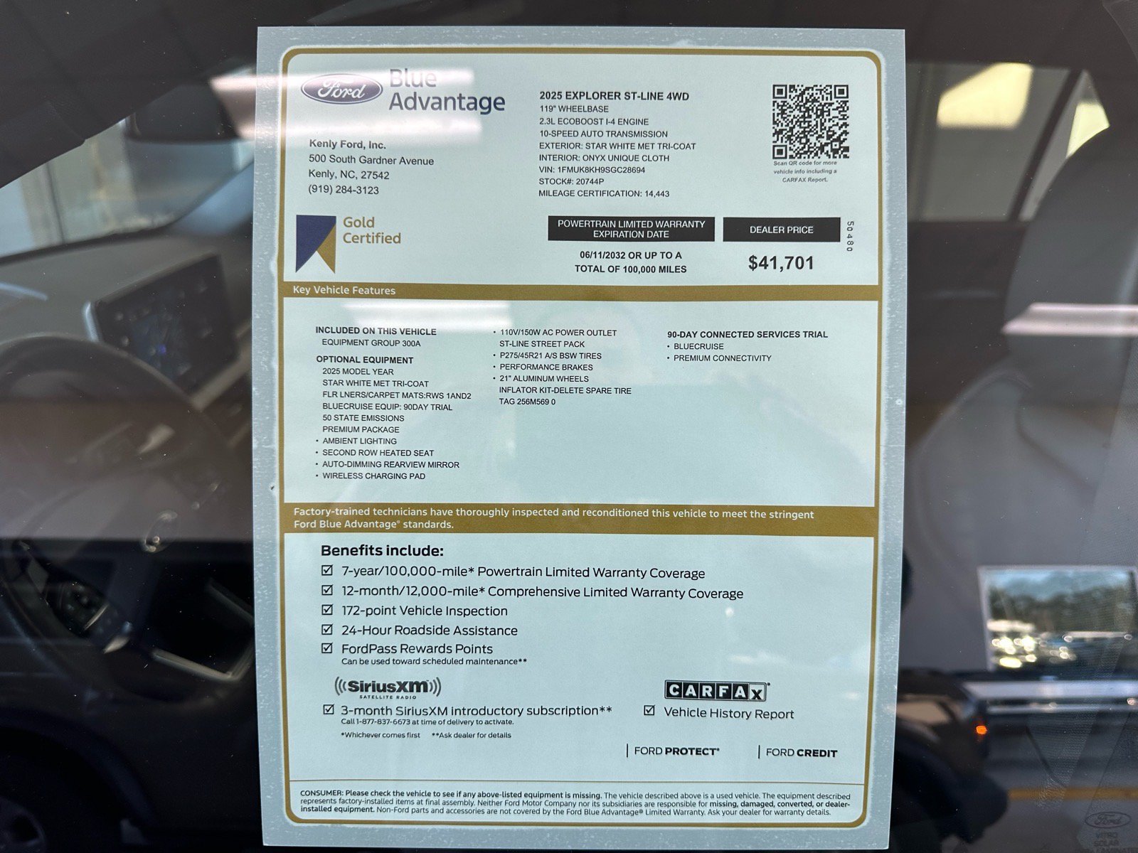 Certified 2025 Ford Explorer ST-Line w/ Premium Package AWD/4WD image 4