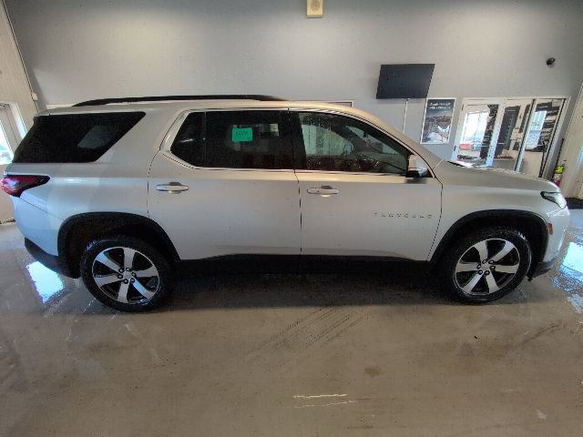 Used 2022 Chevrolet Traverse LT AWD/4WD image 6