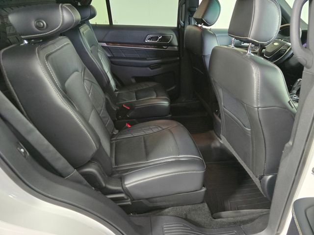 Certified 2017 Ford Explorer Platinum AWD/4WD image 14