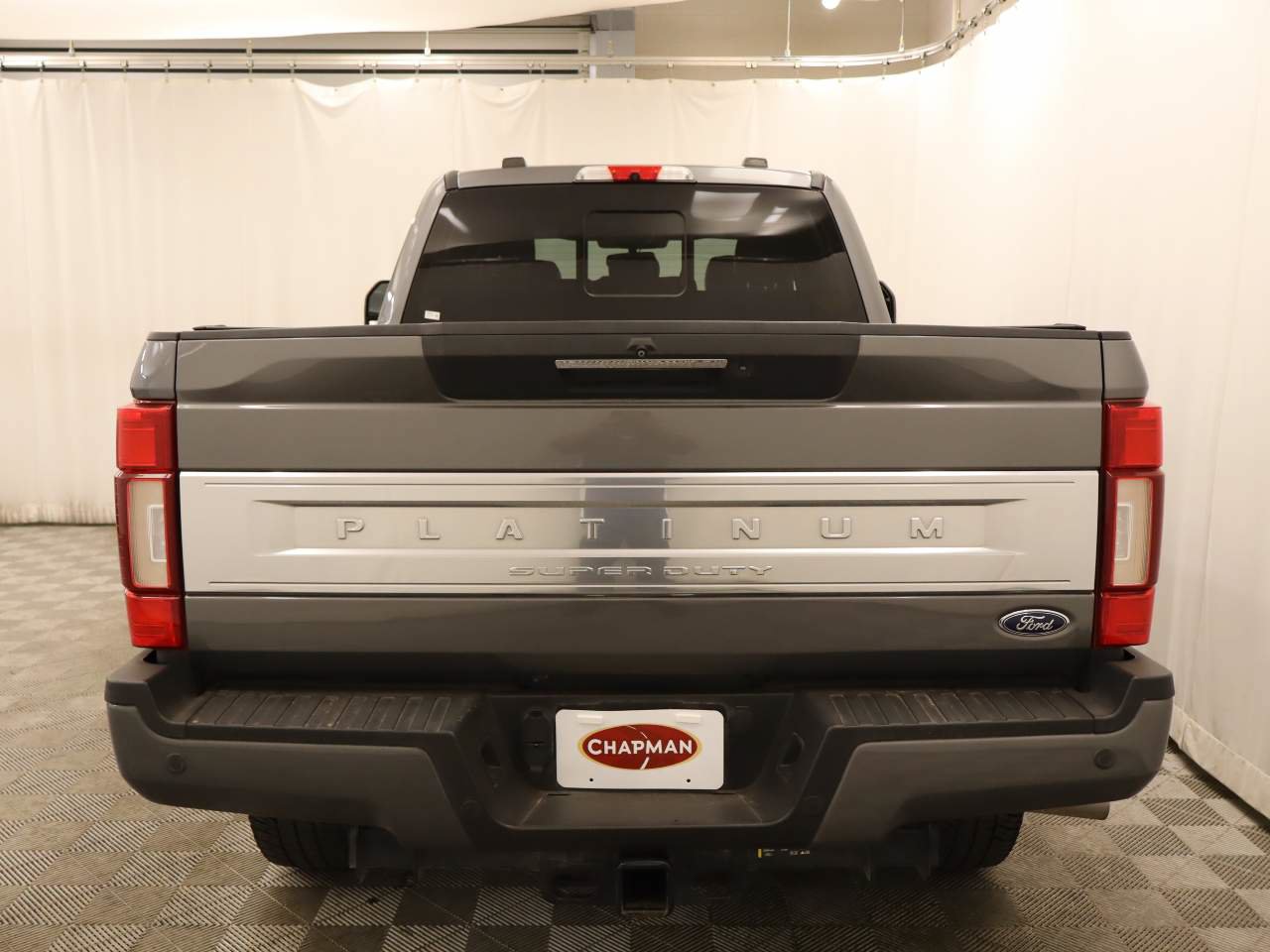 Certified 2022 Ford F250 Platinum w/ FX4 Off-Road Package AWD/4WD image 5