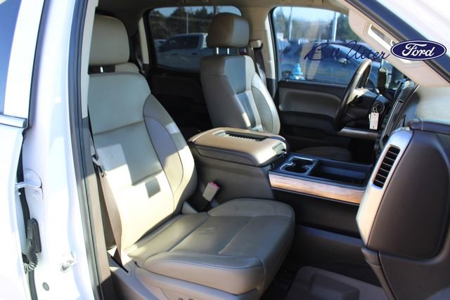Used 2017 Chevrolet Silverado 3500 LTZ w/ Duramax Plus Package image 11