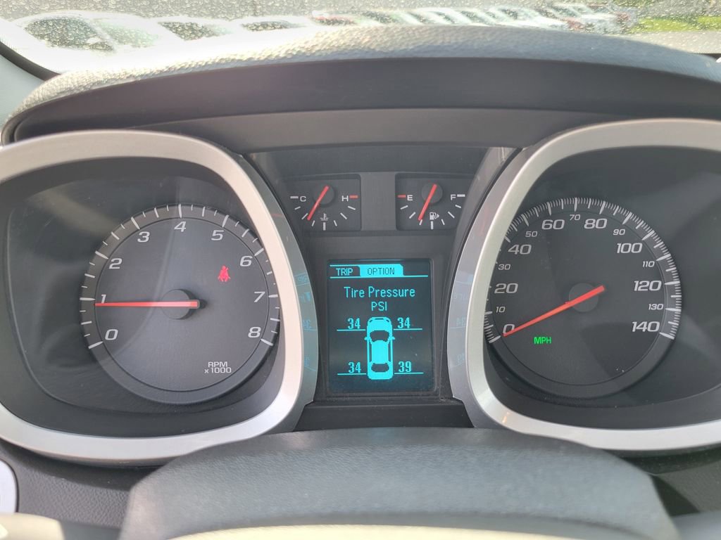 Used 2017 Chevrolet Equinox LT image 22