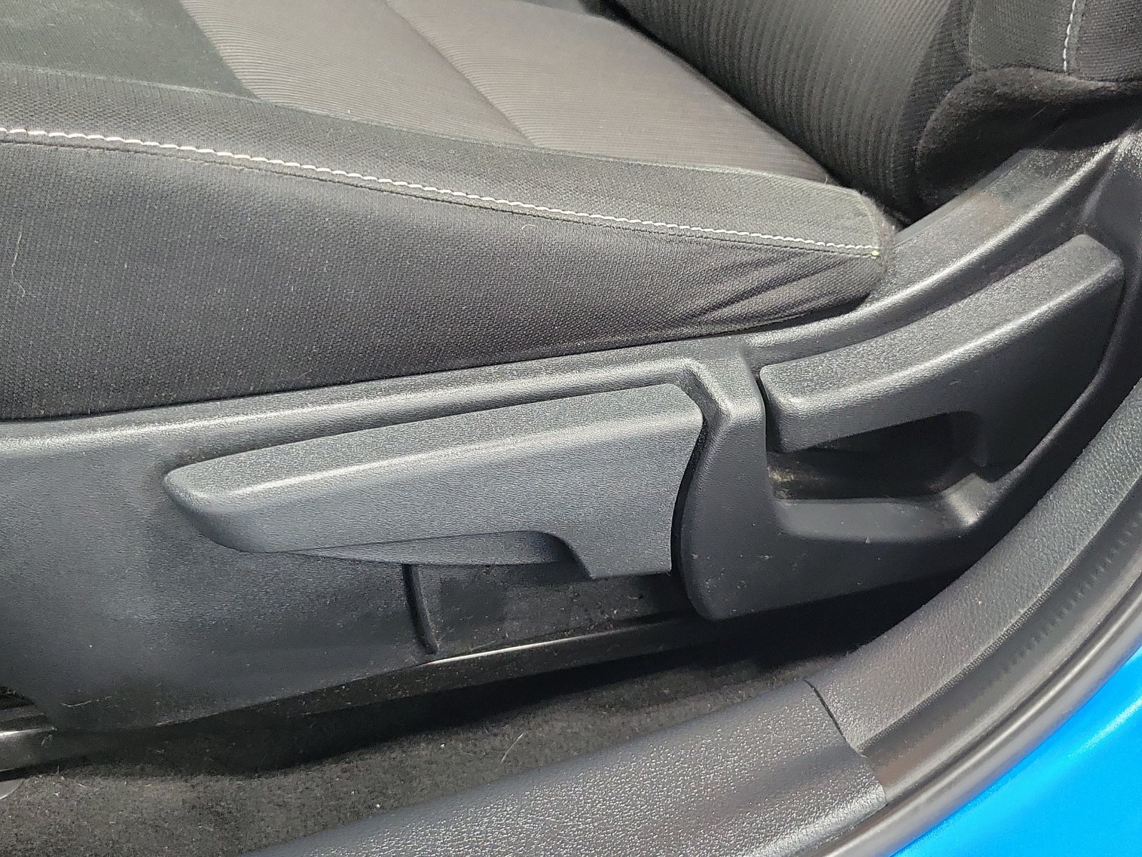 Used 2022 Nissan Sentra SV FWD image 9
