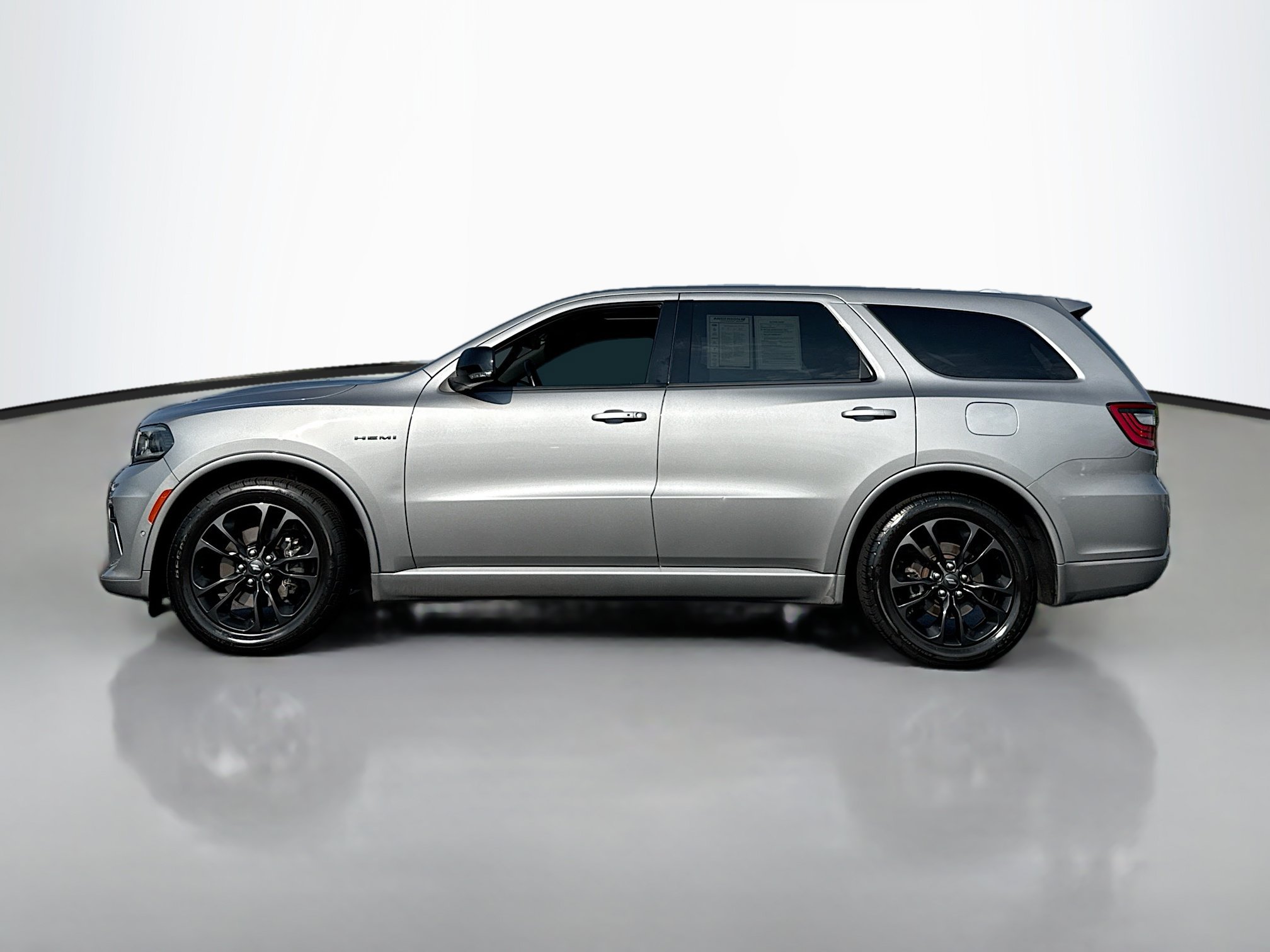 Used 2021 Dodge Durango R/T w/ Blacktop Package AWD/4WD image 4
