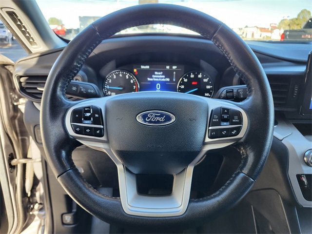 Certified 2021 Ford Explorer XLT image 28