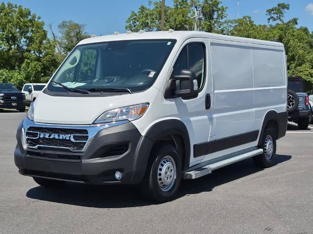 Used 2025 RAM ProMaster 2500 w/ U-Haul Equipment Group FWD image 1
