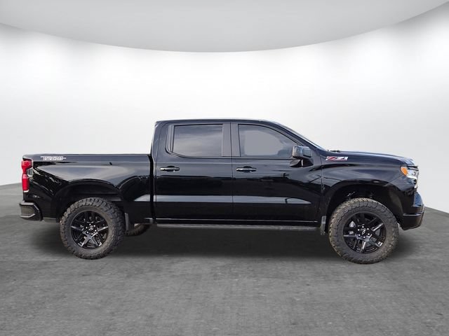 Used 2025 Chevrolet Silverado 1500 LT Trail Boss AWD/4WD image 3
