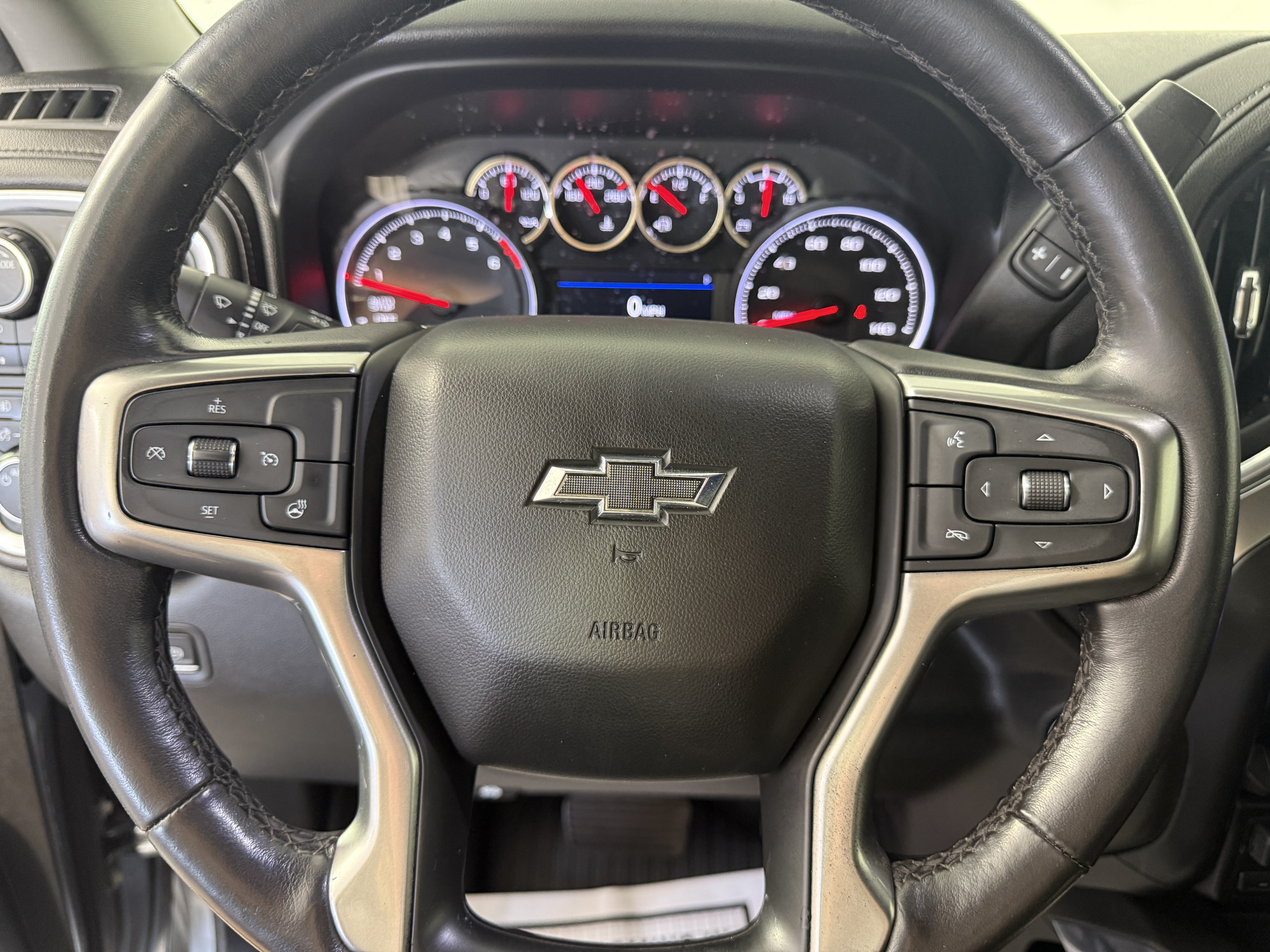 Used 2020 Chevrolet Silverado 1500 LT Trail Boss AWD/4WD image 24