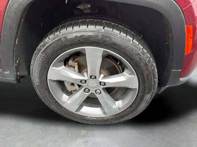 Used 2021 Jeep Grand Cherokee L Limited AWD/4WD image 38