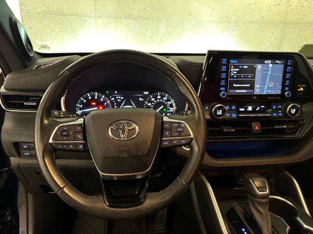 Used 2021 Toyota Highlander XSE AWD/4WD image 8