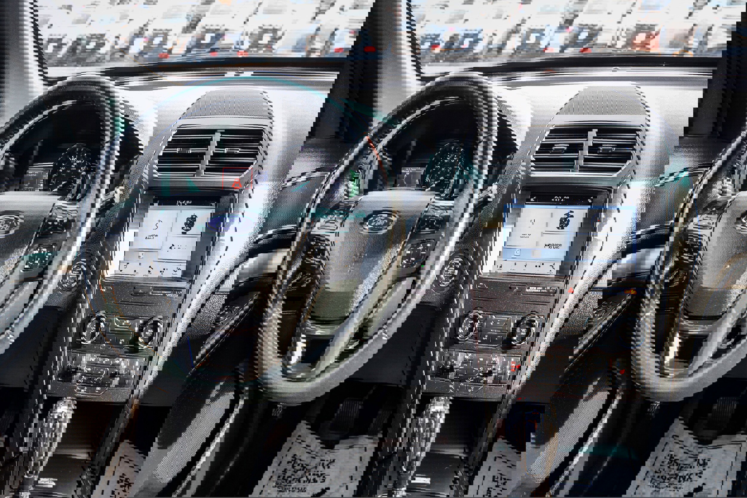 Certified 2018 Ford Explorer XLT w/ Equipment Group 202A image 10