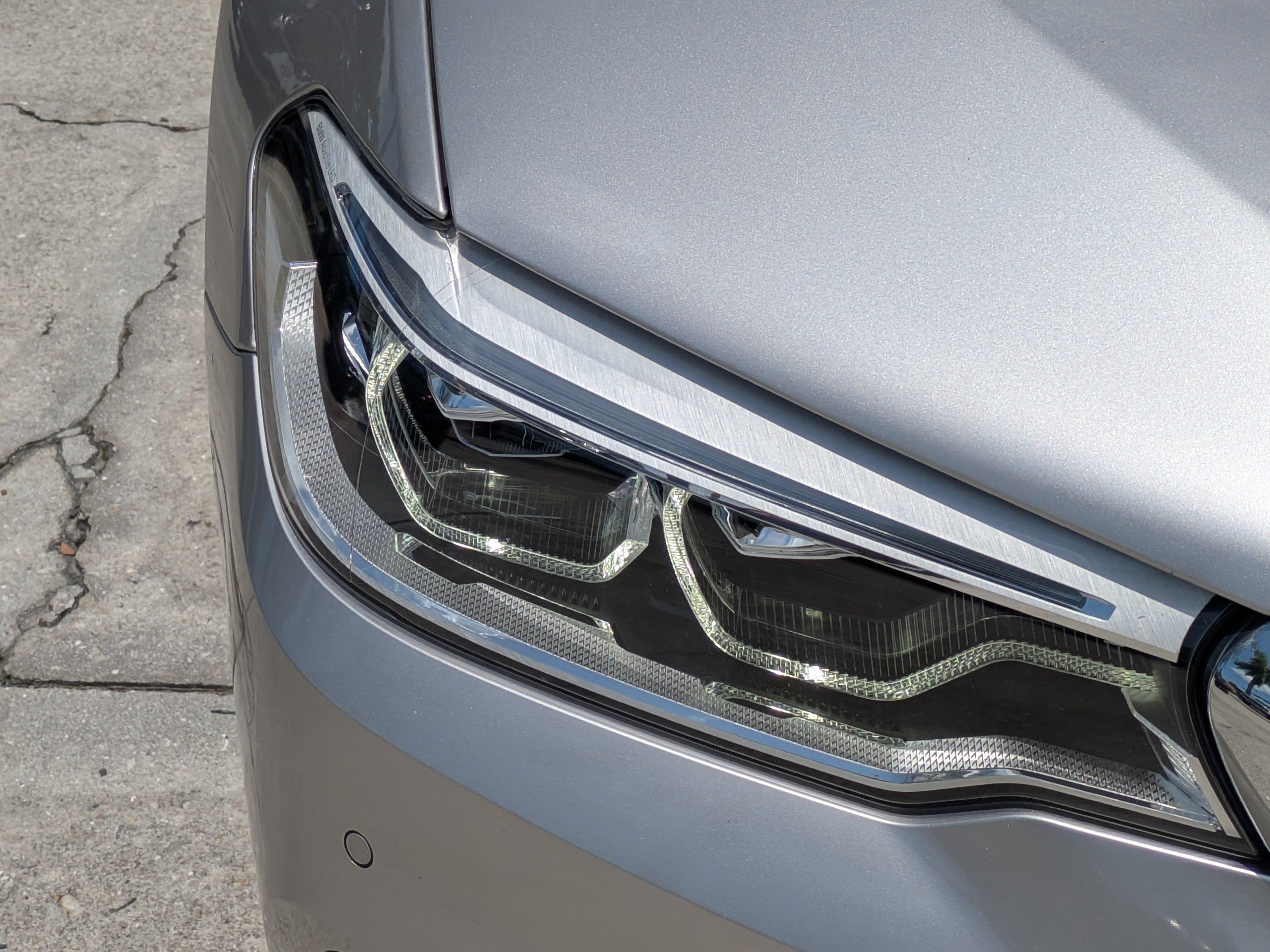 Used 2020 BMW 530e w/ Executive Package RWD image 9