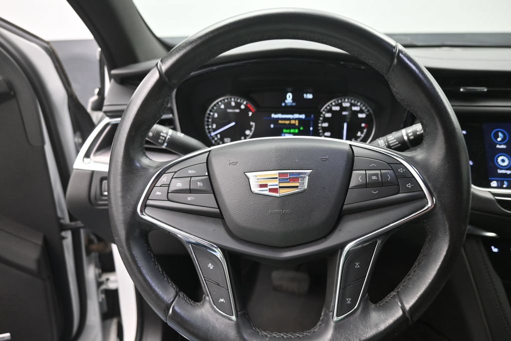 Used 2021 Cadillac XT5 Luxury FWD image 6