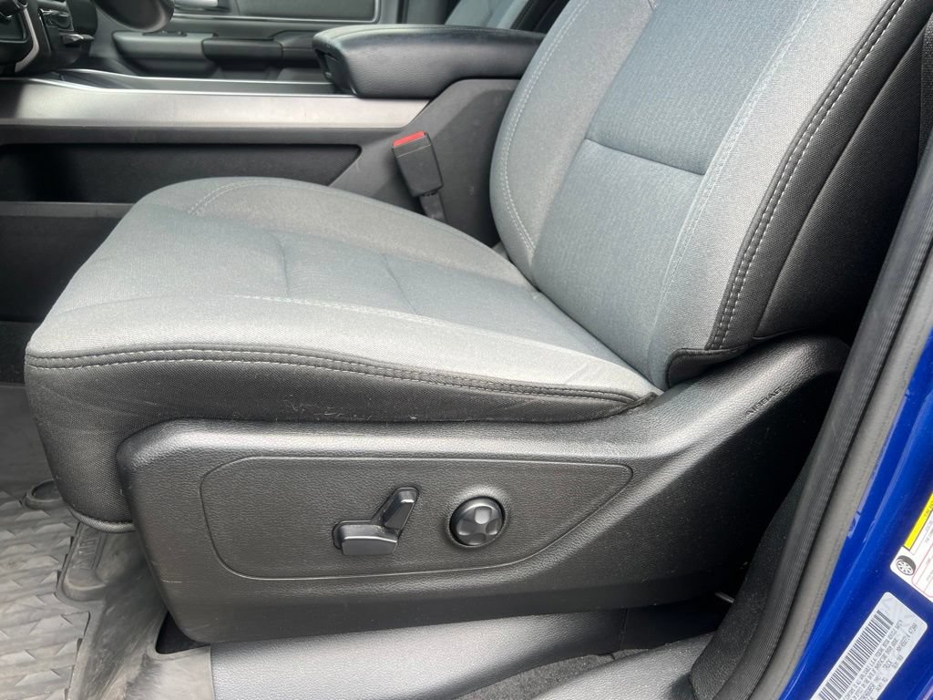 Used 2019 RAM 1500 Big Horn AWD/4WD image 9