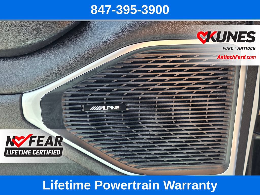 Used 2024 Jeep Wagoneer L Series II w/ Flexible Seating Group AWD/4WD image 47