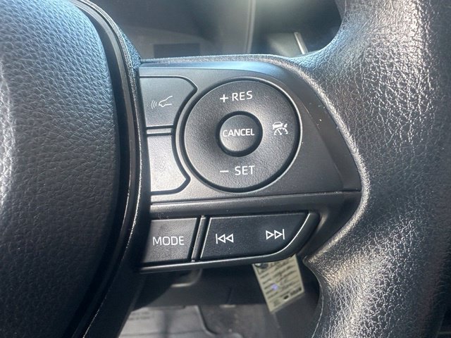 Used 2022 Toyota Corolla LE FWD image 21