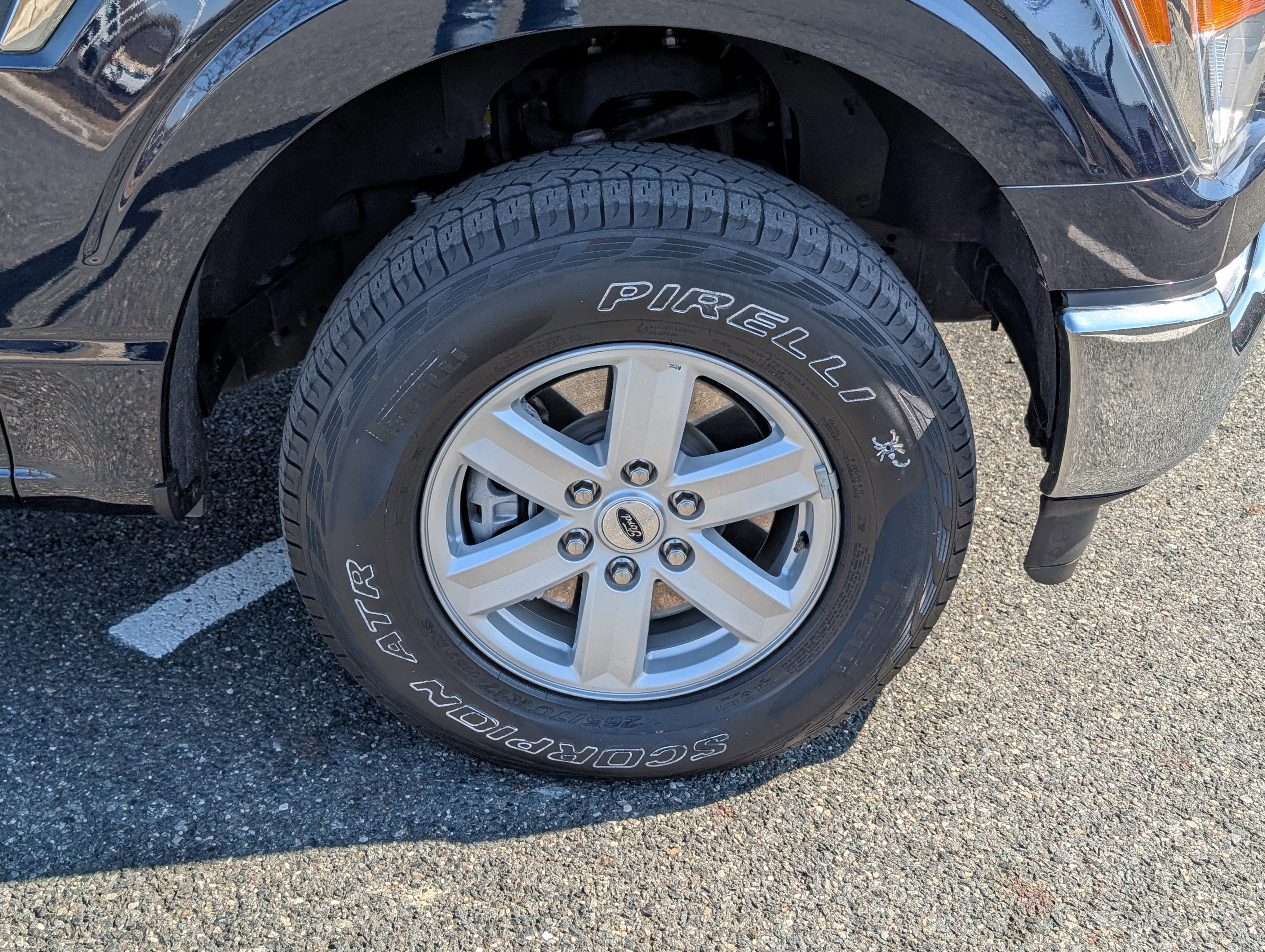 Certified 2021 Ford F150 XLT image 9