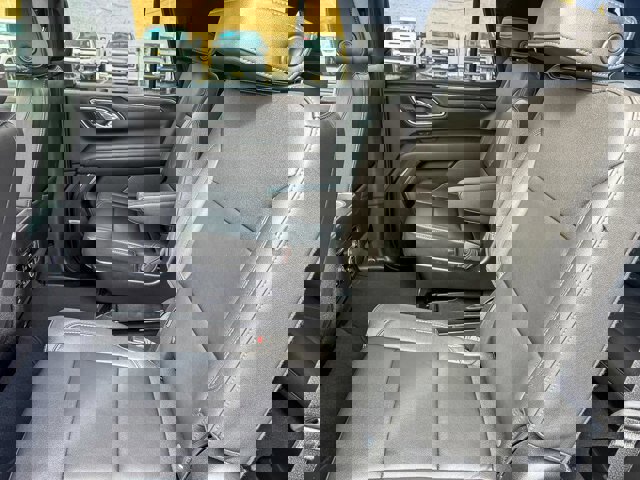 Used 2024 Chevrolet Tahoe Z71 w/ Z71 Off-Road Package image 15