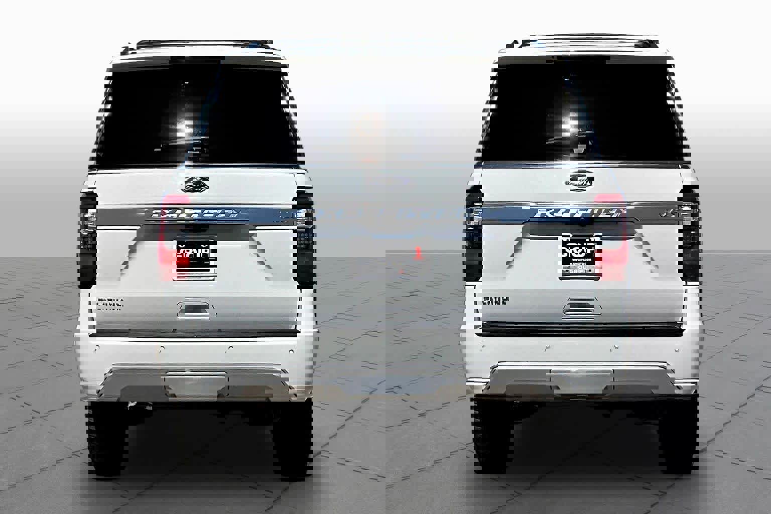 Certified 2020 Ford Expedition Max Platinum AWD/4WD image 3