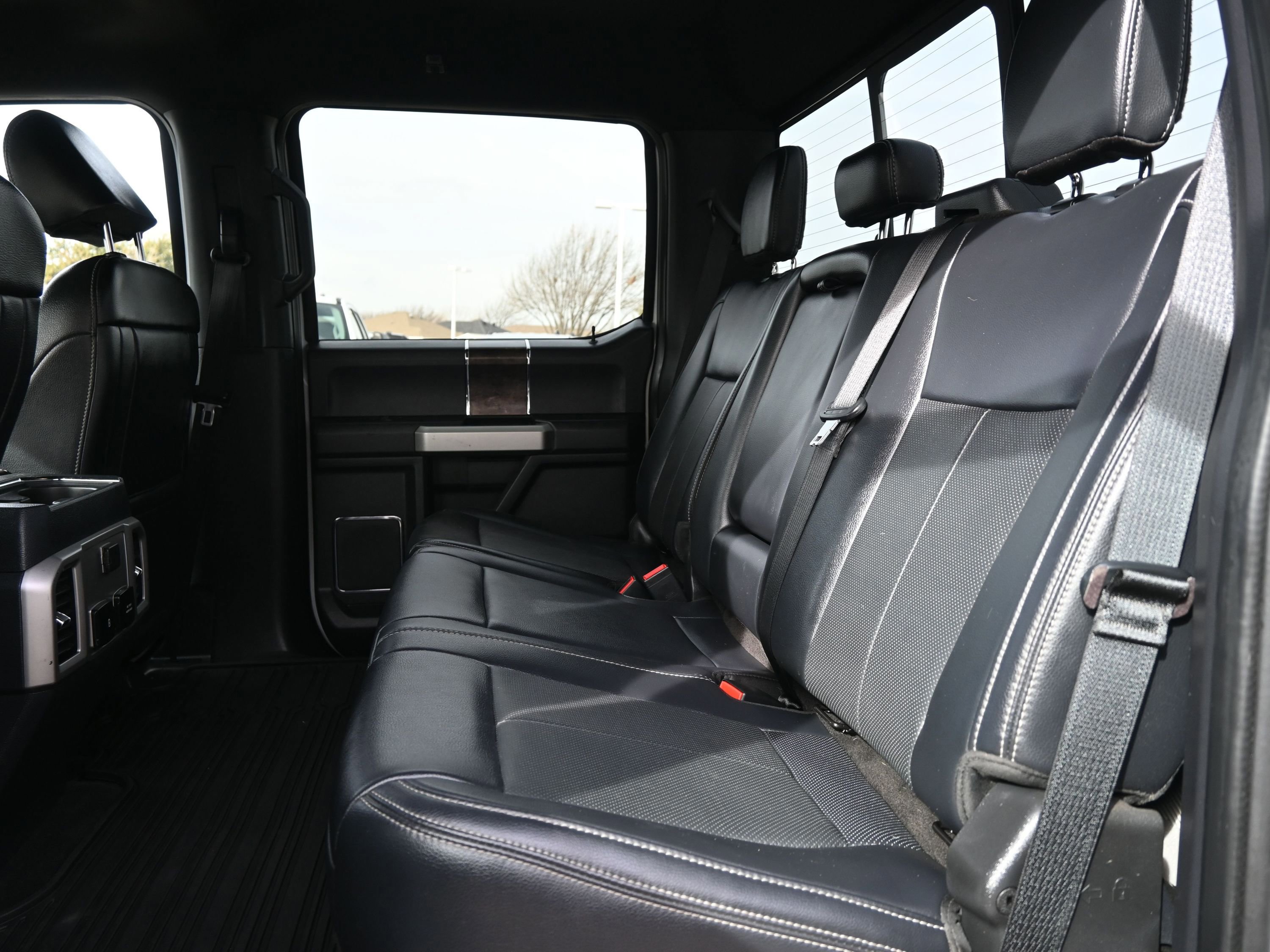 Certified 2022 Ford F350 Lariat w/ Lariat Ultimate Package image 23