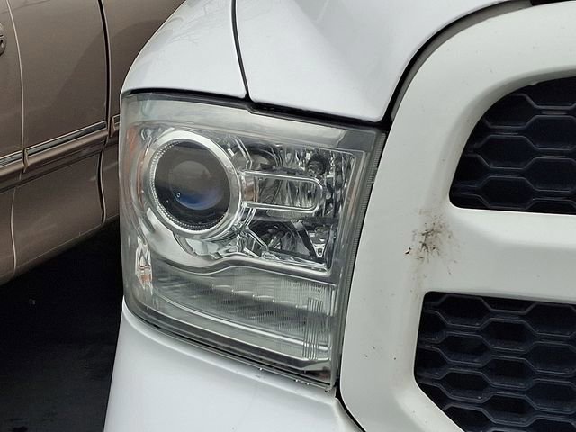 Used 2018 RAM 1500 ST image 7