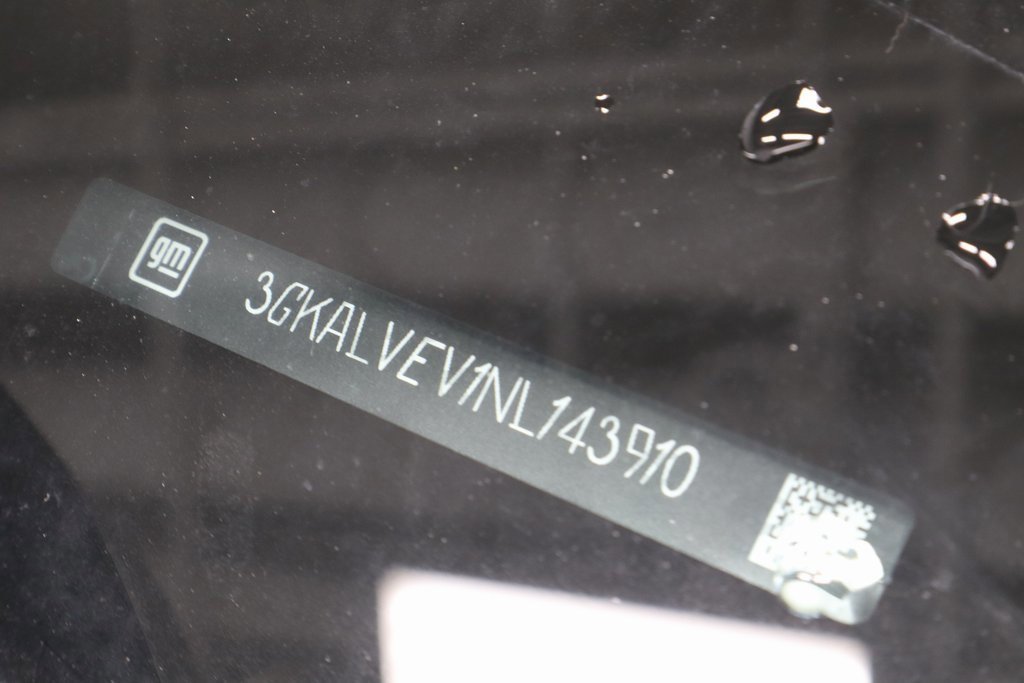 Used 2022 GMC Terrain SLT w/ LPO, Floor Liner Package image 32