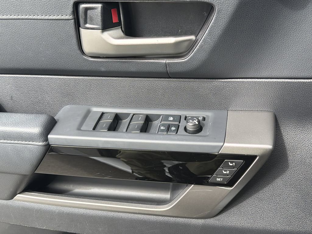 Used 2022 Toyota Tundra Limited w/ TRD Off-Road Package image 20