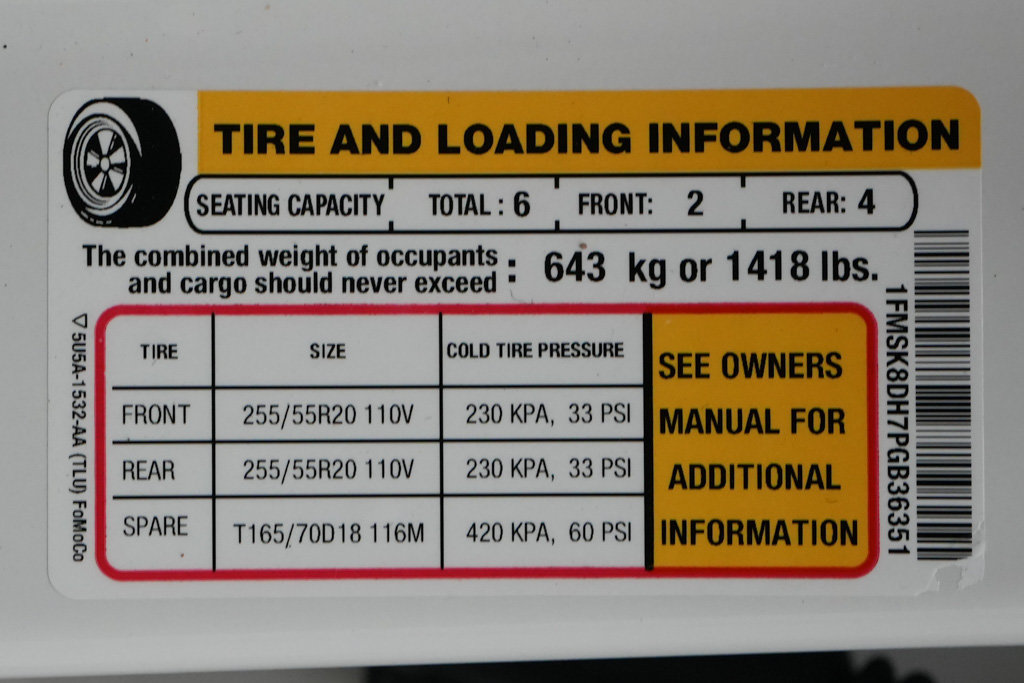 Certified 2023 Ford Explorer XLT w/ Equipment Group 202A AWD/4WD image 25
