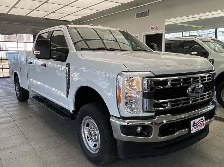 Certified 2023 Ford F350 XL w/ Snow Plow Prep Package AWD/4WD image 1