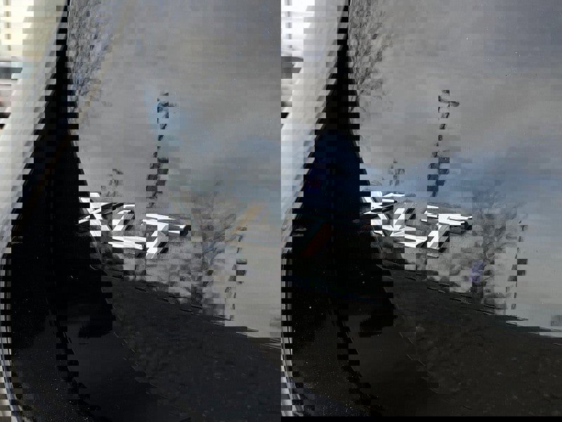 Certified 2023 Ford Explorer XLT w/ Equipment Group 202A image 10