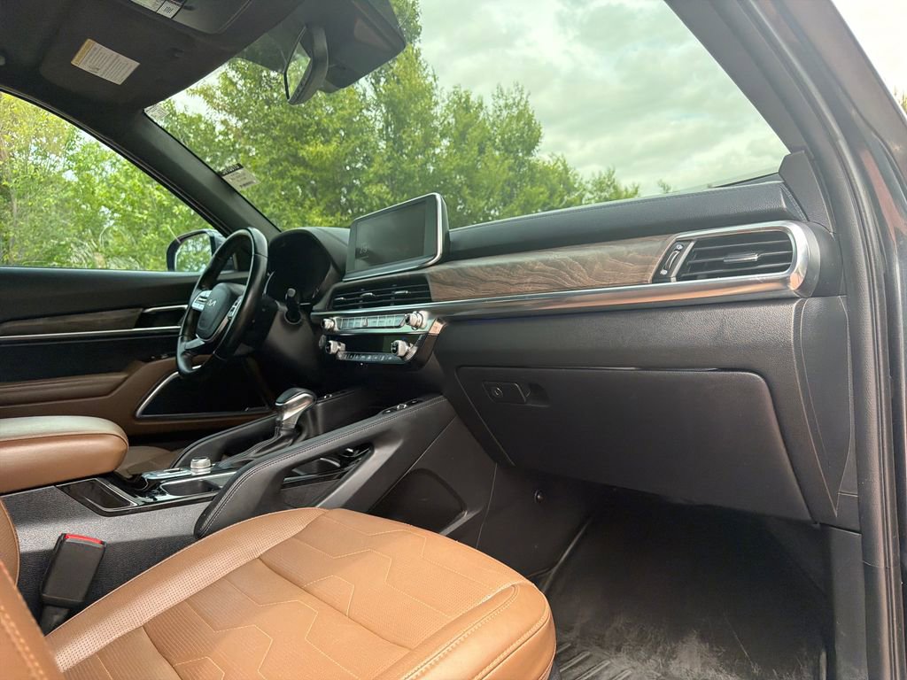 Used 2022 Kia Telluride SX w/ SX Prestige Package AWD/4WD image 37
