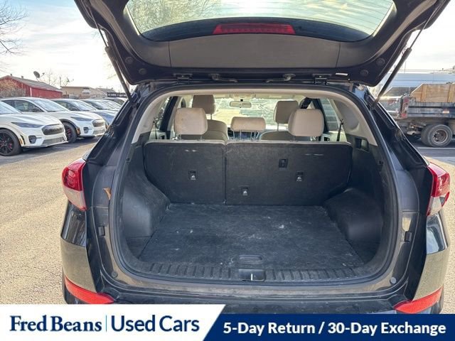 Used 2018 Hyundai Tucson SE image 14