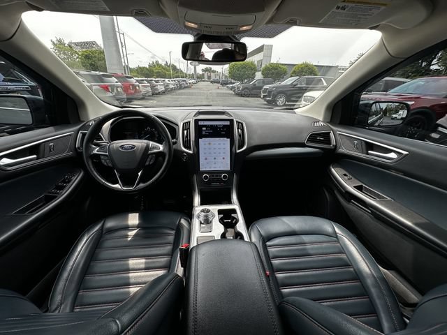 Certified 2022 Ford Edge SEL w/ Sport Appearance Package AWD/4WD image 3