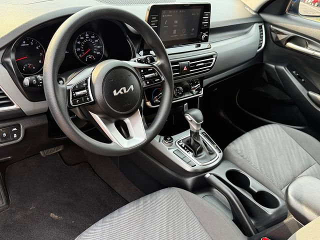 Used 2023 Kia Seltos LX AWD/4WD image 18