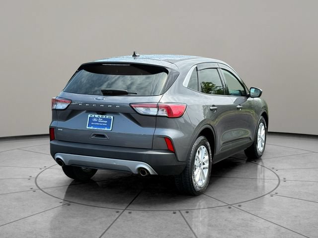 Certified 2021 Ford Escape SE w/ Cold Weather Package FWD image 10