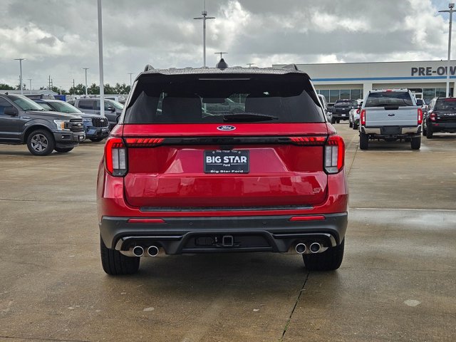 Certified 2025 Ford Explorer ST RWD image 4