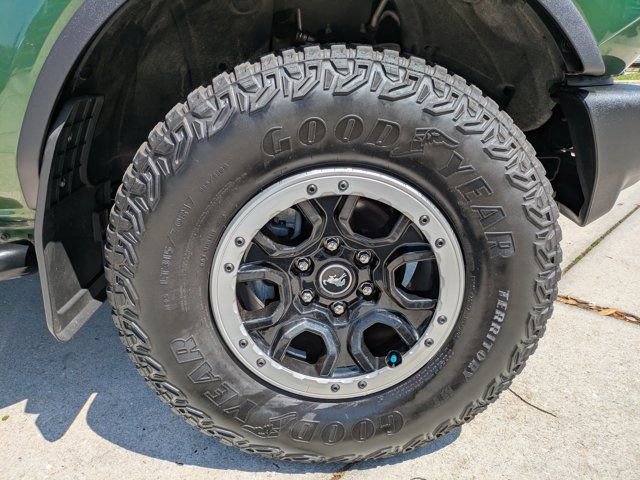 Certified 2023 Ford Bronco 2-Door w/ Sasquatch Package AWD/4WD image 14