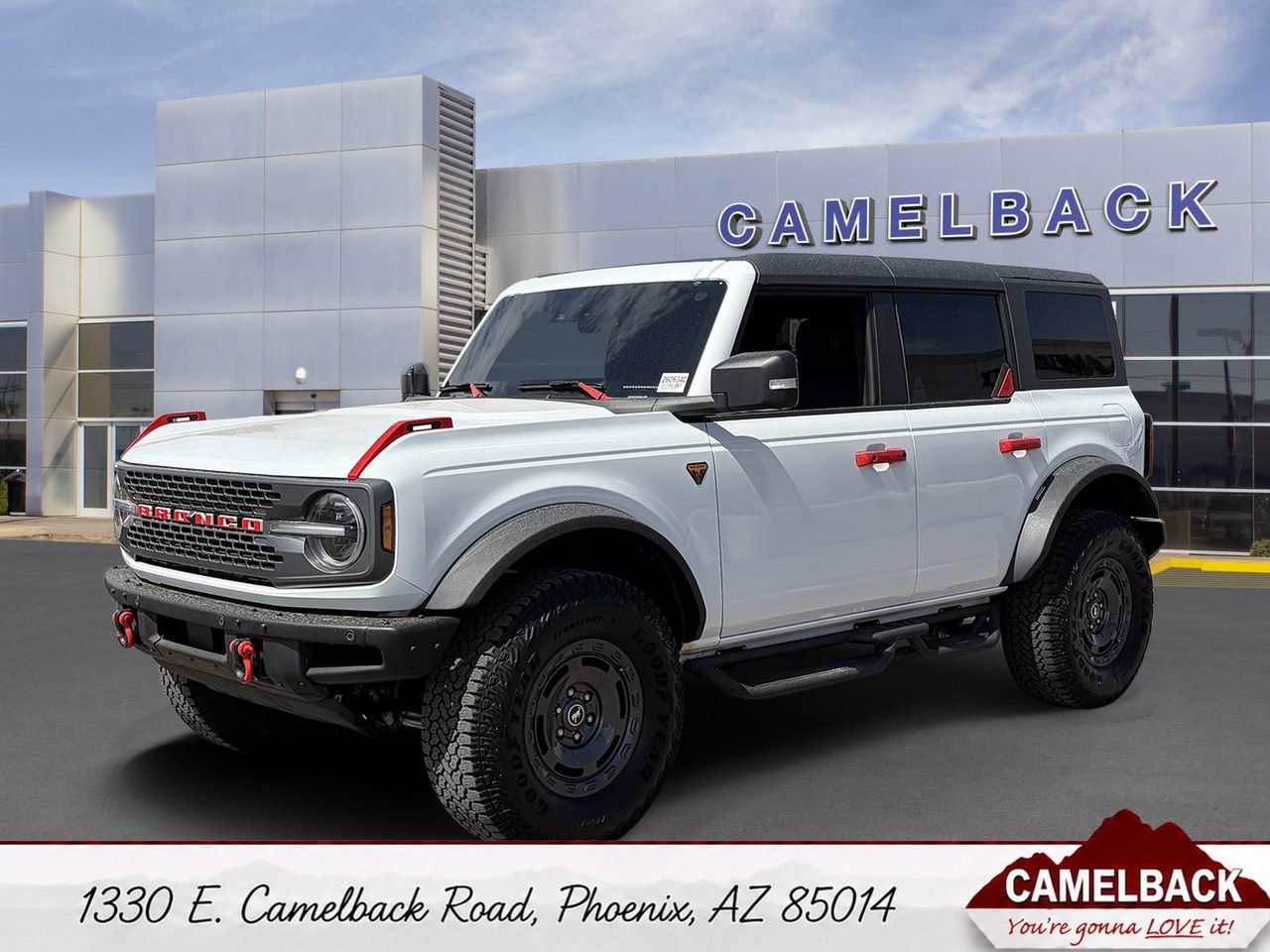 Certified 2025 Ford Bronco Badlands AWD/4WD image 1
