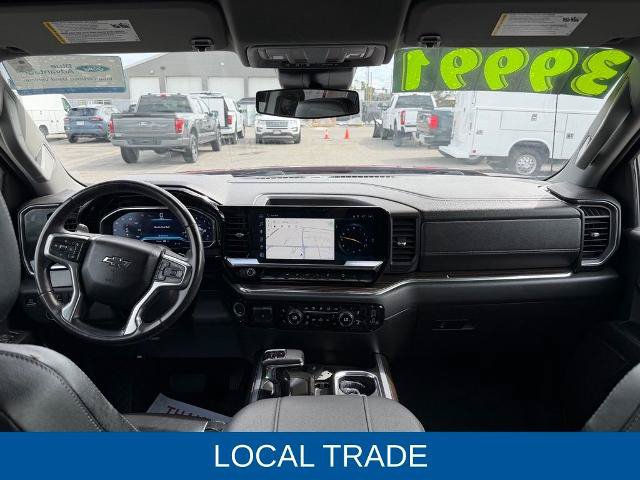 Used 2023 Chevrolet Silverado 1500 RST w/ Z71 Off-Road Package AWD/4WD image 4