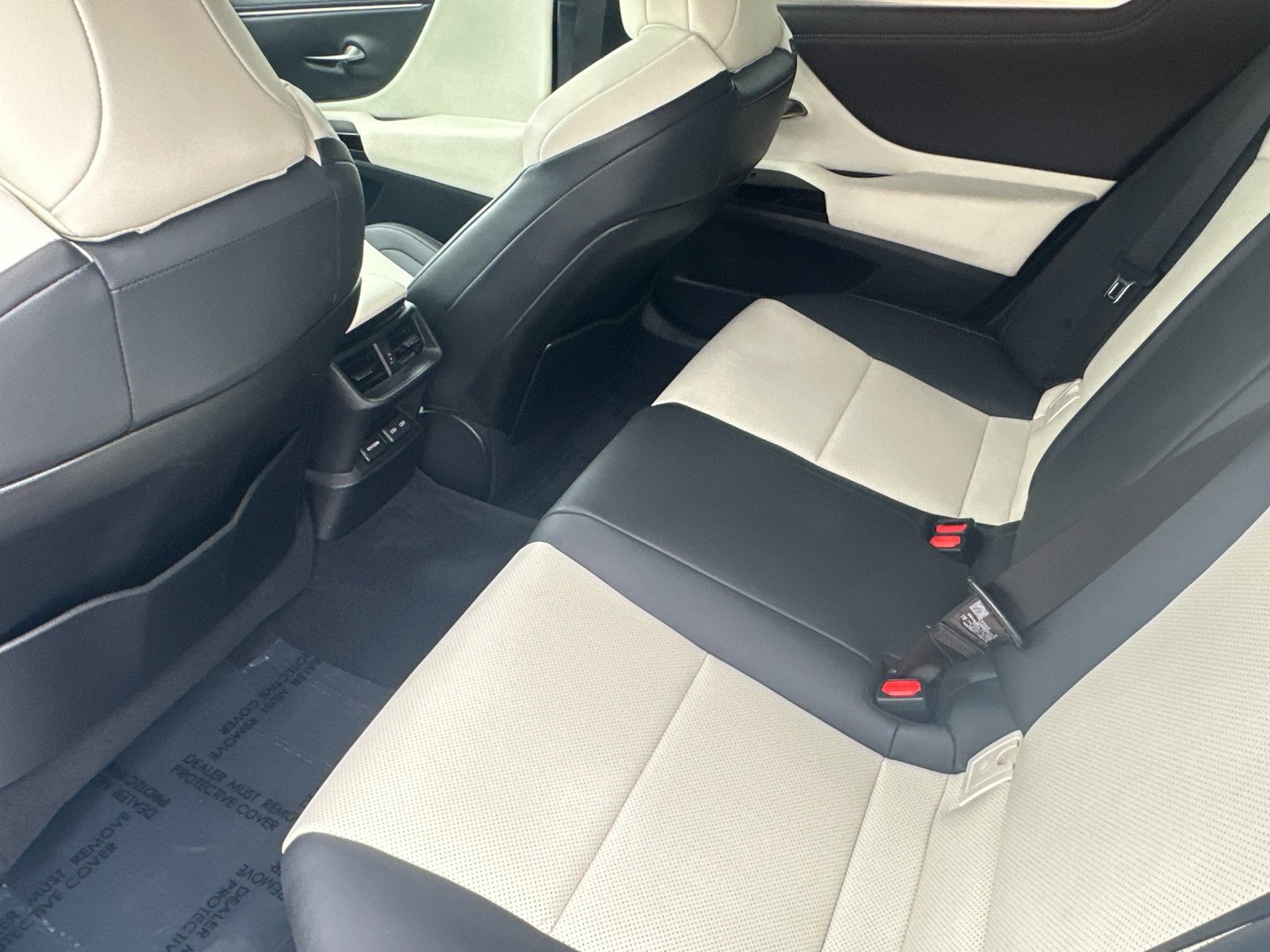 Used 2023 Lexus ES 350 F Sport image 12