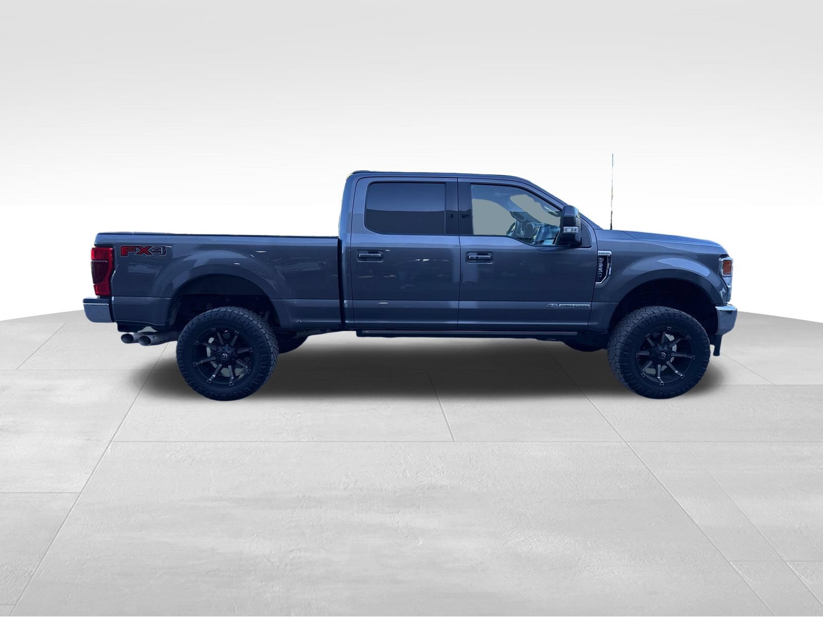 Certified 2022 Ford F250 Lariat w/ Lariat Ultimate Package AWD/4WD image 6